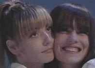 Antonella e Ilaria, chissà che robe malvagissime stanno pensando l'una dell'altra. Ilaria e Antonella